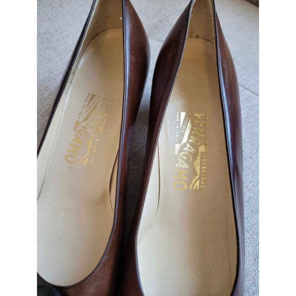 Salvatore Ferragamo Leather Pumps Colorblock Brown Classic Formal Size 10.5 AAAA - Picture 9 of 10